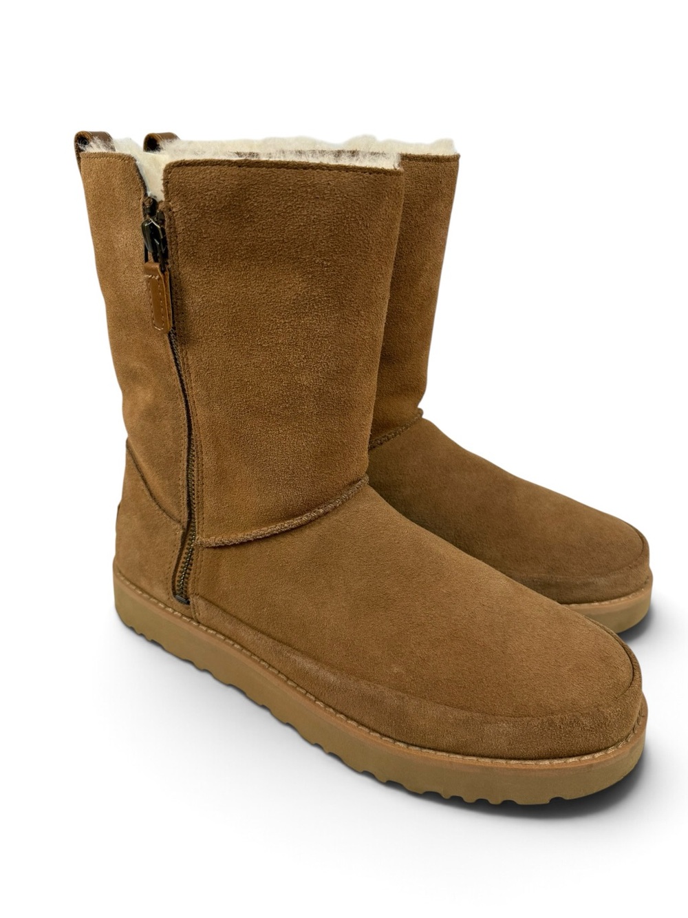 UGG Classic Zip Short Chestnut Suede Boots Women’s 10 1113591